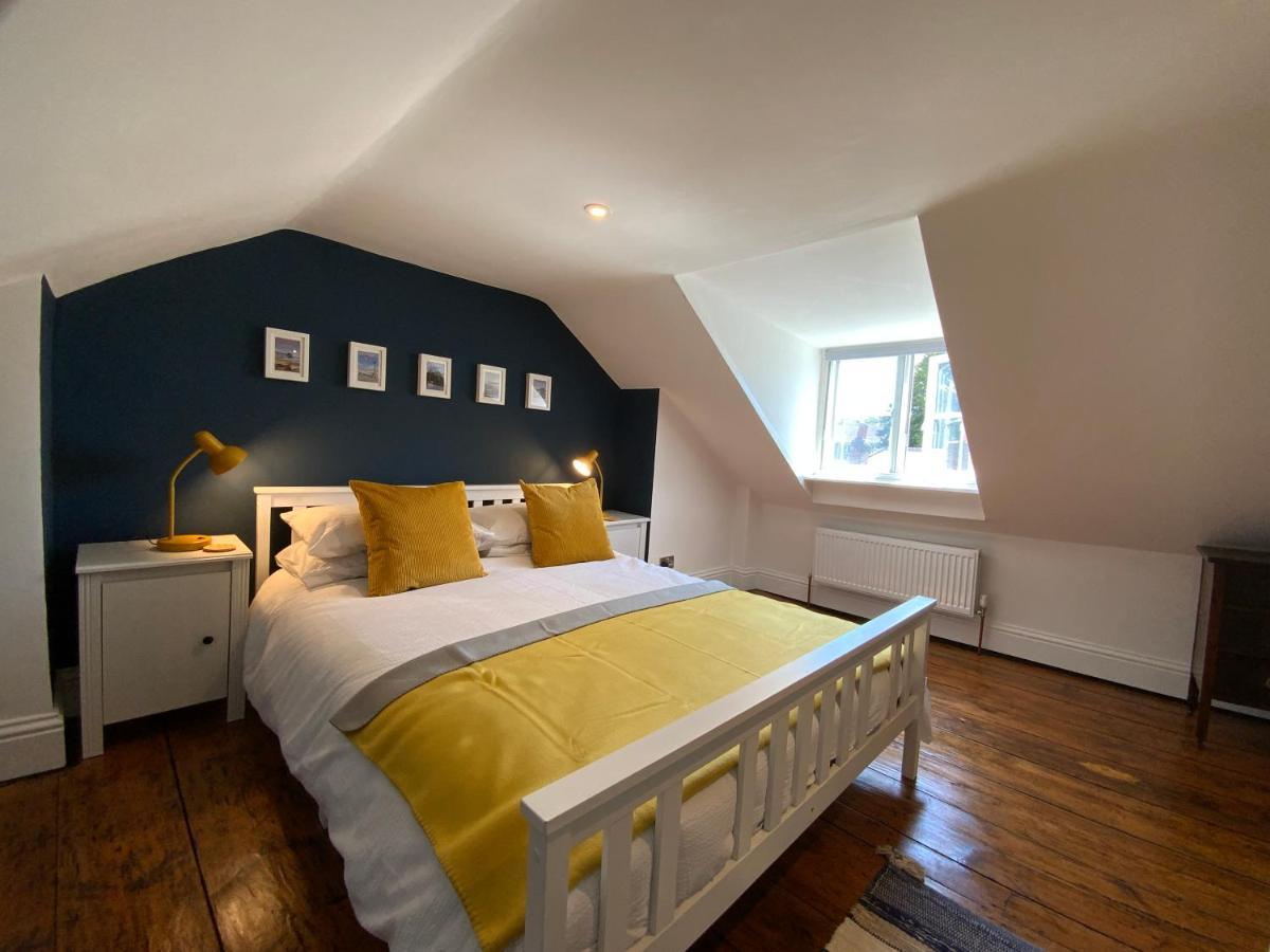 Charming Cottage Mins From Chichester City Centre Buitenkant foto